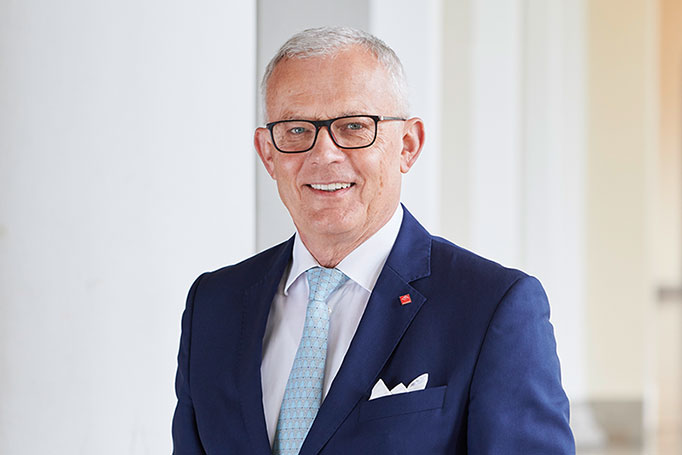 Portrait von Prof. Dr. Anton Meyer, Portraitfotografie © Florian Freund